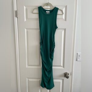 Michael Stars Wren dress // Kelly Green.